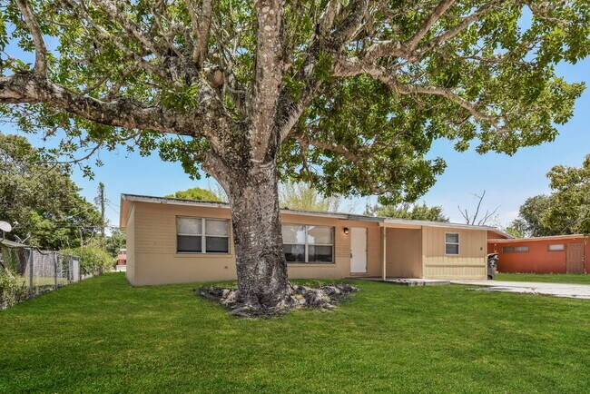 Foto del edificio - 1507 Bert Dr