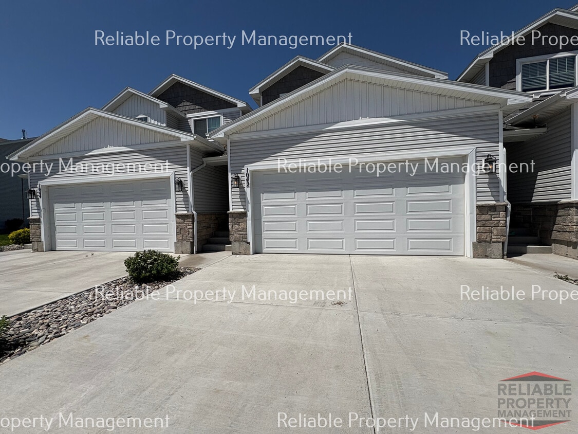 Primary Photo - 1042 Villa Vista Dr