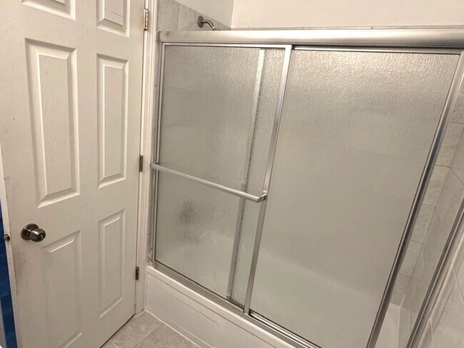 Foto del edificio - 1322 Fargo Ave