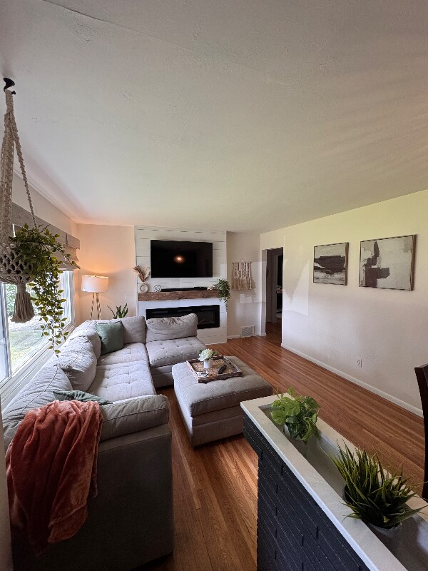 Foto del edificio - 6929 Newton Ave S