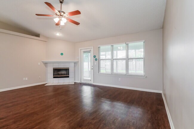 Foto del edificio - 2703 Ian Ct