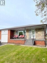 Building Photo - 9 Mulham Pl