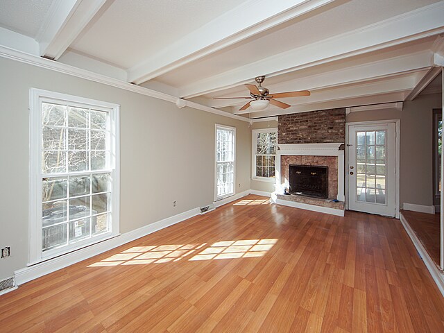 Building Photo - 121 Cherry Hill Ave
