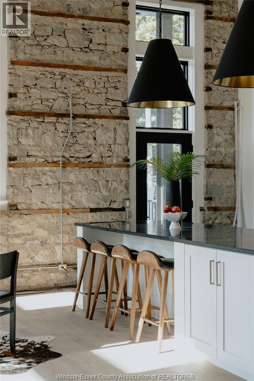 Photo du bâtiment - 247 Brock St