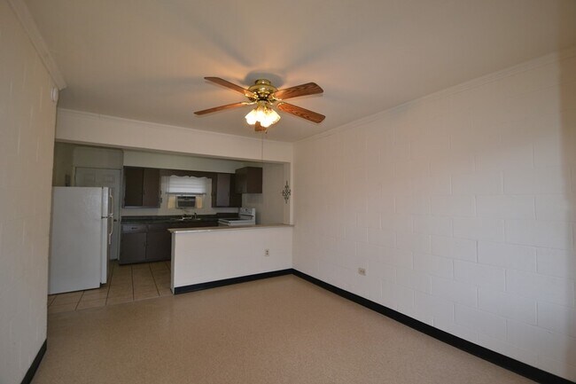 Building Photo - Duplex in Historic Downtown Monroe