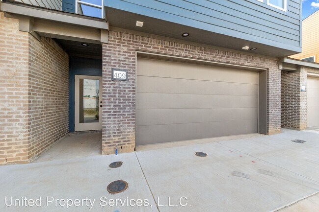 Building Photo - 3 br, 2.5 bath House - 407 Highland Park Lane