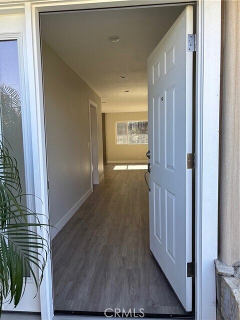 Foto del edificio - 136 N Lohrum Ln