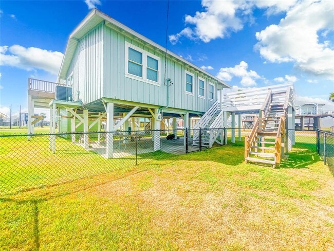 Building Photo - 13106 Coronado Dr