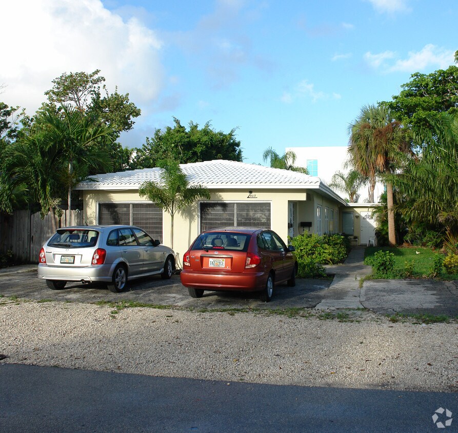 Primary Photo - 917 NE 17th Ave