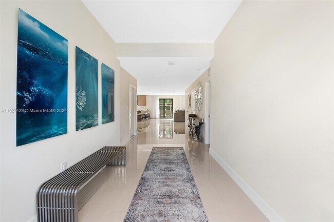 Foto del edificio - 802 SW 29th St
