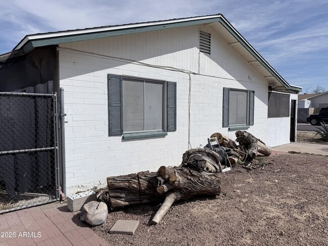 Building Photo - 14015 N 61st Ave