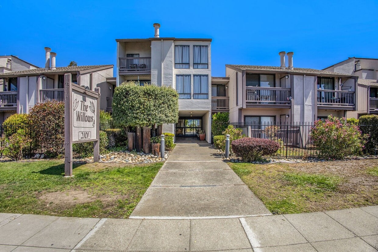 2101 Shore Line Dr Unit 252, Alameda, CA 94501 Condo for Rent in Alameda, CA