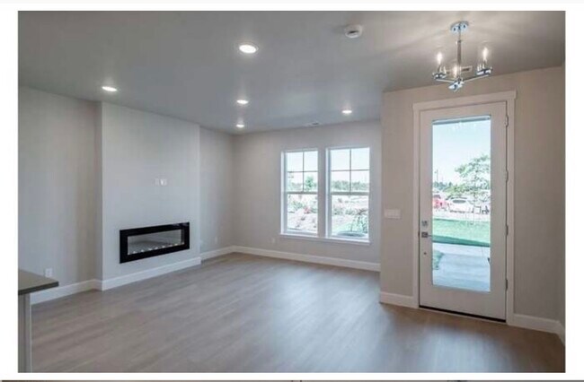 Foto del edificio - 3314 SE Farrow Ln