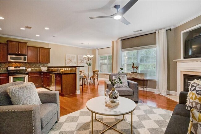 Building Photo - 300 Snowgoose Ct