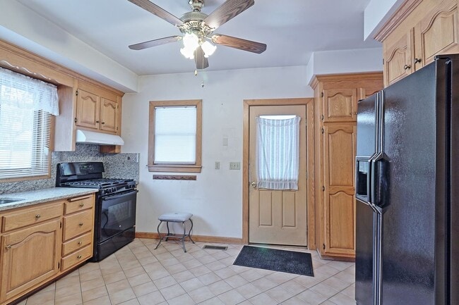 Foto del edificio - 1129 N Colony Rd