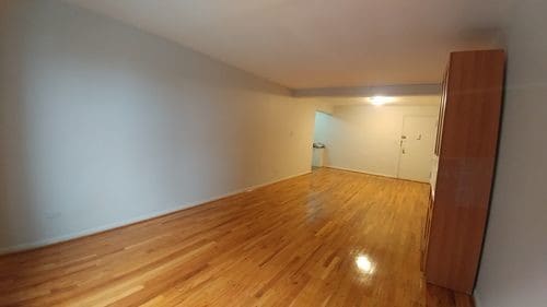 Building Photo - 880 68th St