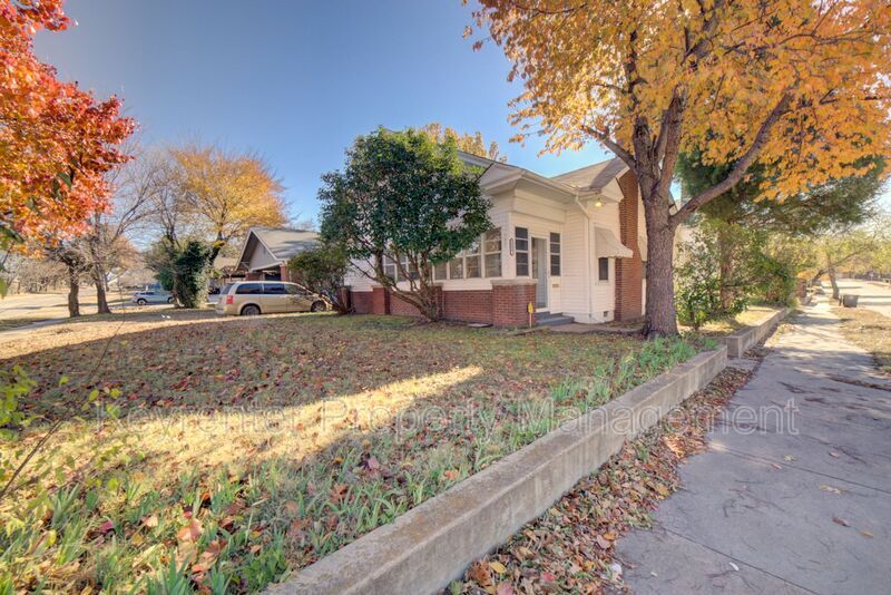 2004 E 14th St, Tulsa, OK 74104 House Rental in Tulsa, OK