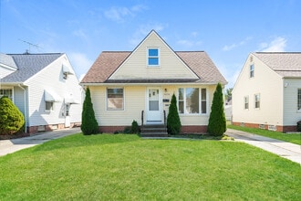 Building Photo - 20770 Wilmore Ave