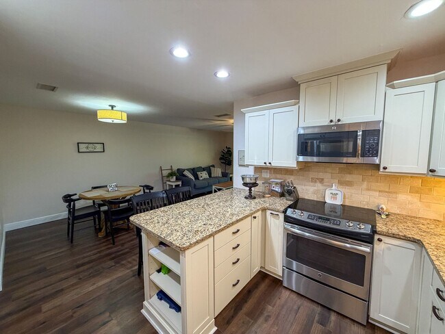 Foto del edificio - Biven's Lake Estates South #2728