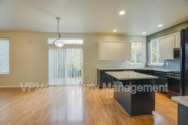Foto del edificio - 9819 NE 86th St
