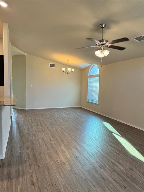 Building Photo - 203 Plata Ln