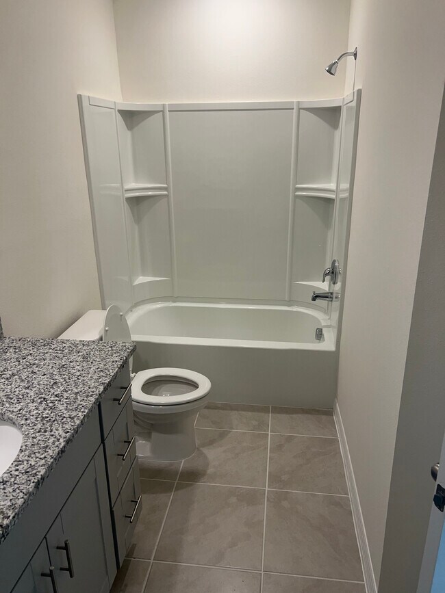 Foto del edificio - 1375 Isleta Lp