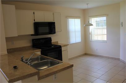 Building Photo - 4728 Alexis Dr