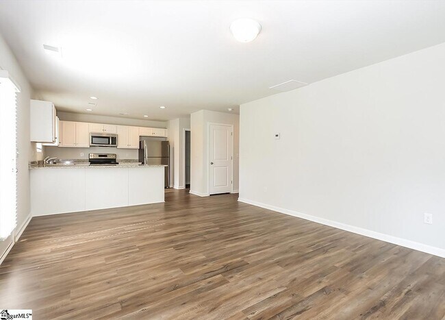 Foto del edificio - 239 Kelly Farm Rd