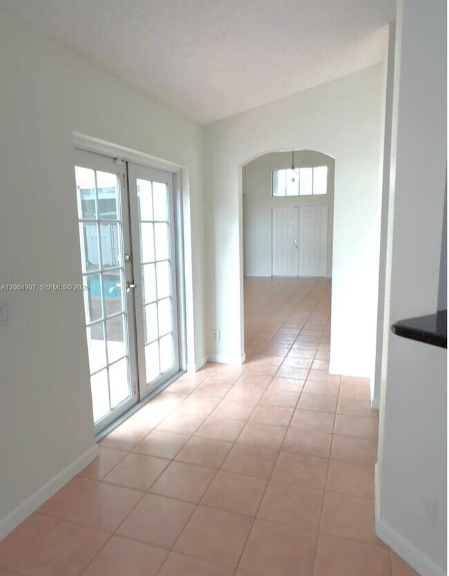 Building Photo - 1064 Cedar Falls Dr