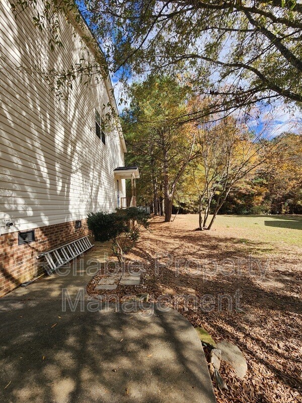 Building Photo - 139 Park Pl Dr