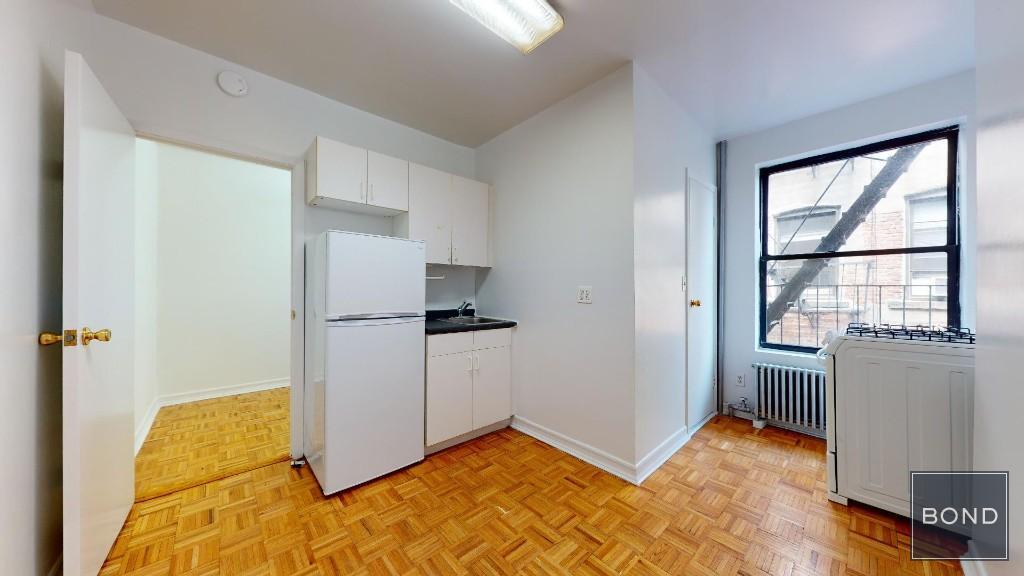 164 Mott St Unit 4D, New York, NY 10013 Room for Rent in New York, NY