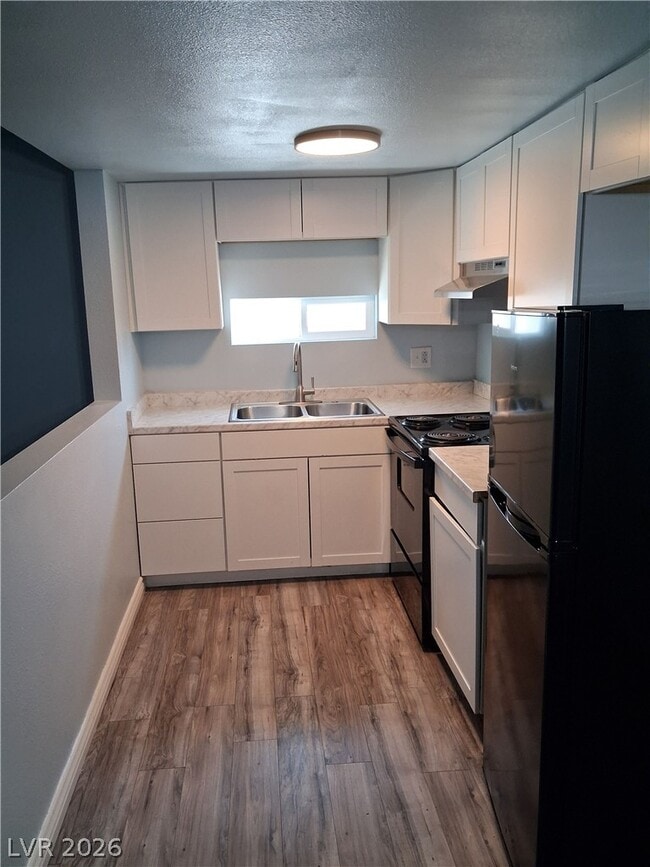 Building Photo - 510 Mckellar Cir
