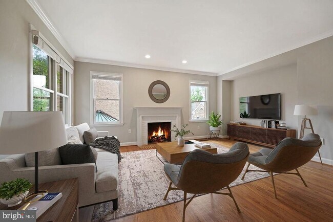 Foto del edificio - 5108 Warren Pl NW