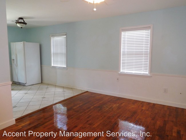 Building Photo - 804 N 9th St