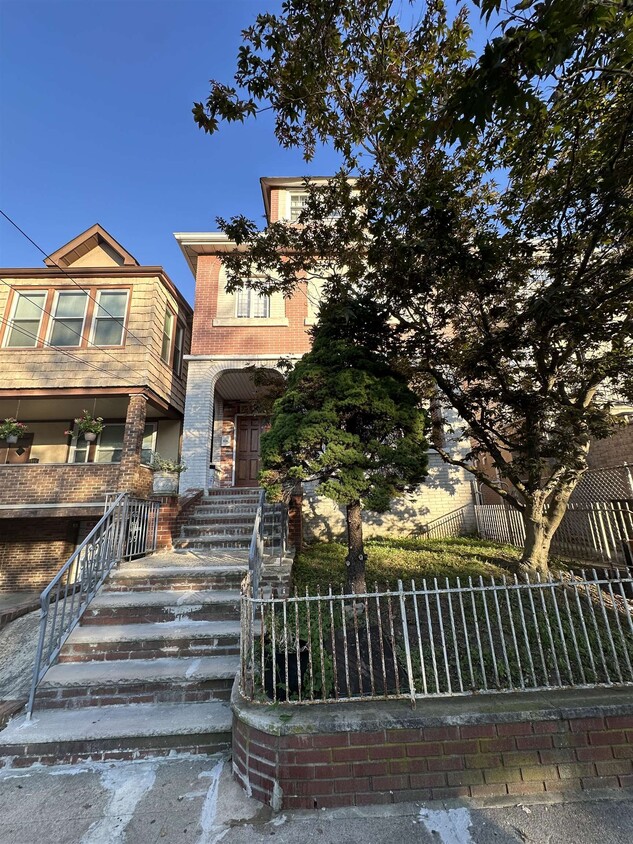 Foto principal - 316 Avenue B