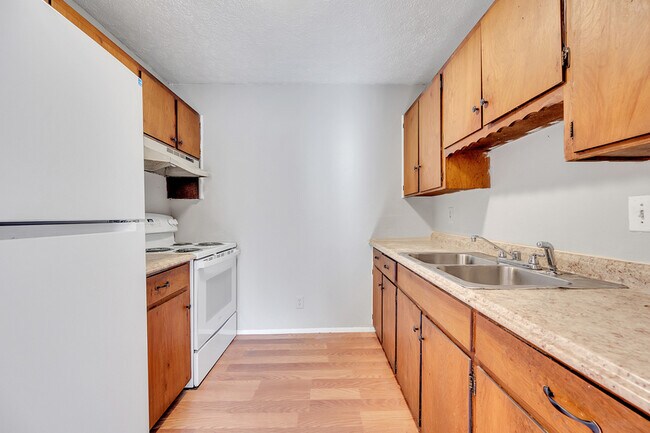 Foto del edificio - 2179 Upper Wetumpka Rd