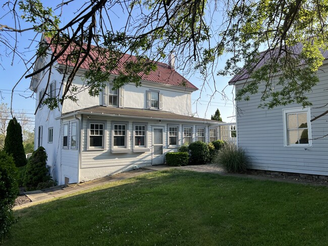 Building Photo - 7656 Boyertown Pike