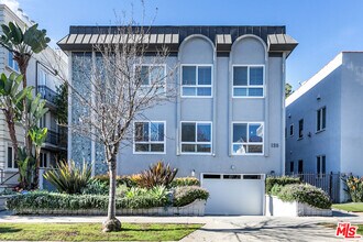 Building Photo - 125 S Elm Dr