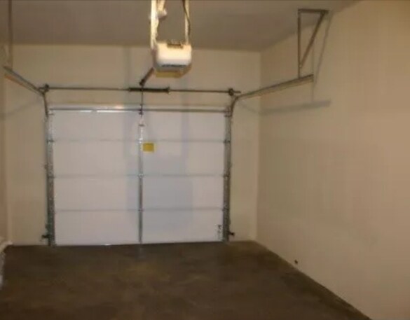 Foto del edificio - 762 Ewald Ave S