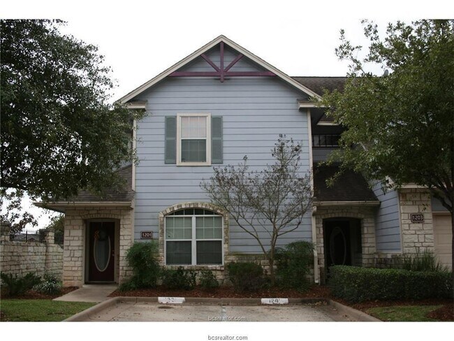 Building Photo - 1201 Canyon Creek Cir