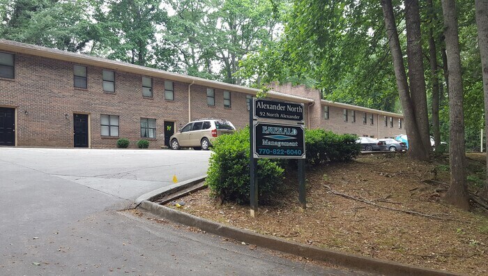 Foto principal - READY NOW!!! Corner Unit! 2 Bedroom 1.5 to...