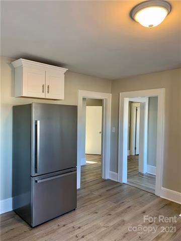 Building Photo - 3428 Arvin Dr