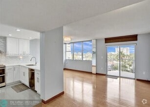 Building Photo - 11930 N Bayshore Dr
