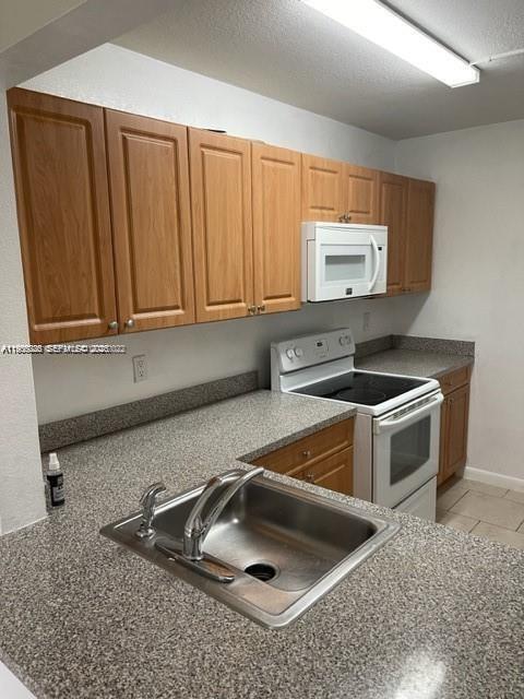 Foto del edificio - 2685 W 66th St