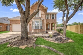 Building Photo - 18106 Linden Forest Ln