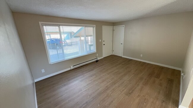 Foto del edificio - upgraded 2 bedroom 1 bath condo in downtow...