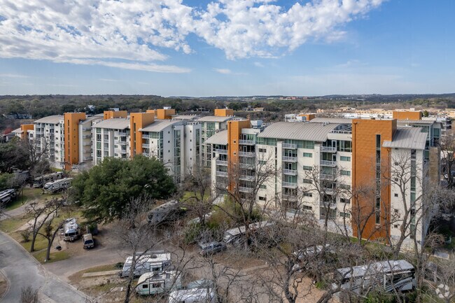 Foto del edificio - Barton Place