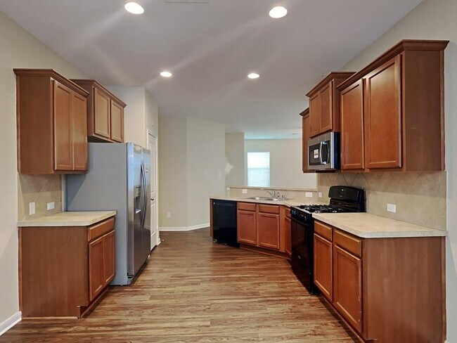 Building Photo - 14730 Fall Creek Preserve Dr