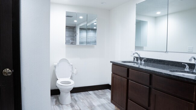 Foto del edificio - 415 3rd St SE