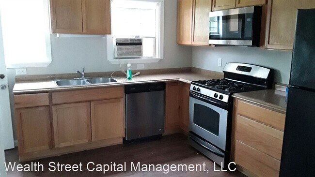Building Photo - 3 br, 1 bath House - 3440 Cherry Dr